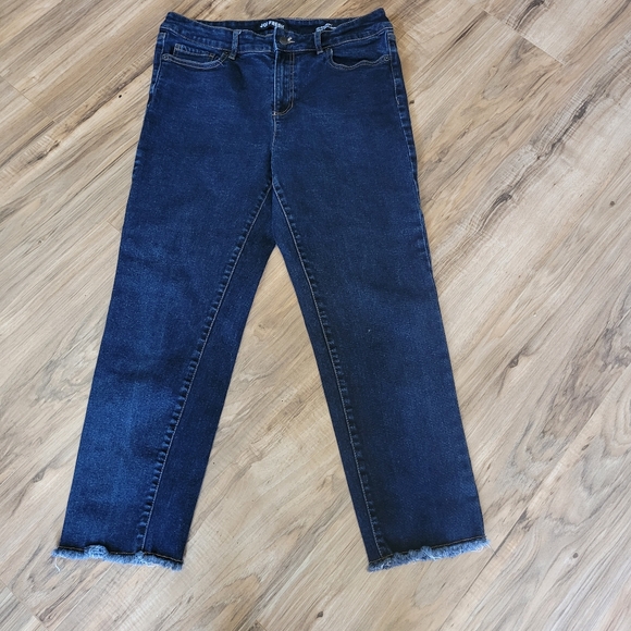 Joe Fresh Womens Size 10 High Rise Crop Jeans - Picture 1 of 8